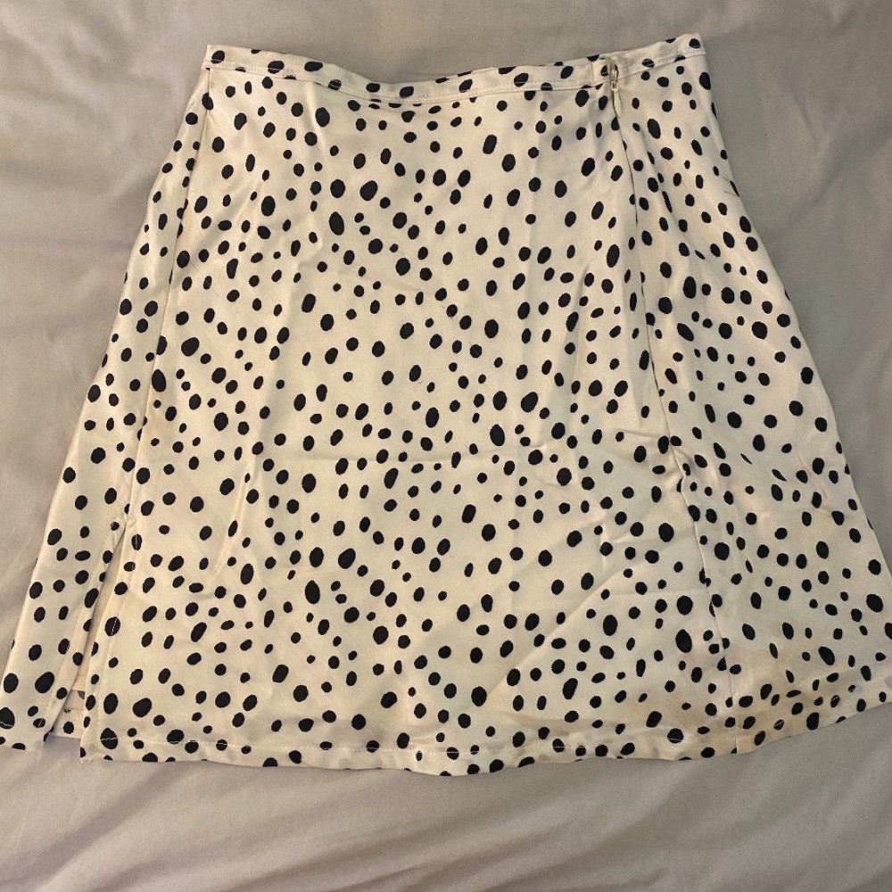 Alice in the Eve Minimal Animal Mini Skirt